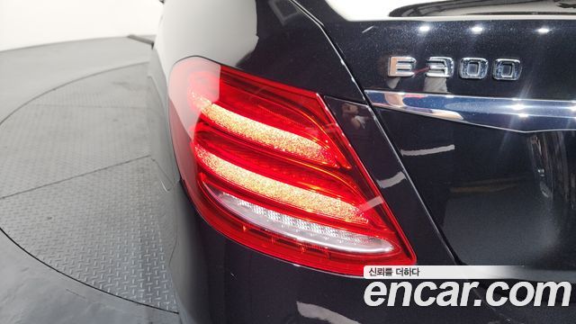 Mercedes-Benz E-Class E250 Avantgarde