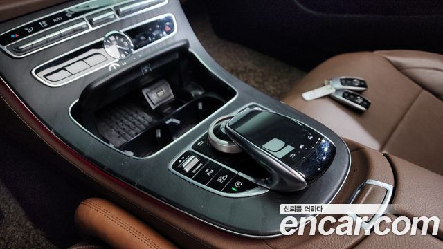 Mercedes-Benz E-Class E250 Avantgarde