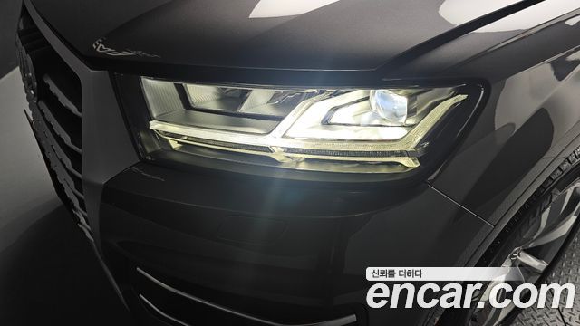 Audi Q7 45 TFSI Quattro