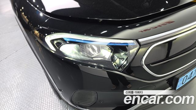 Mercedes-Benz EQA EQA250