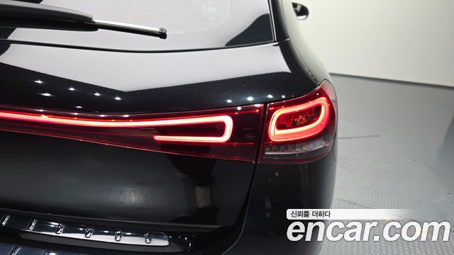 Mercedes-Benz EQA EQA250