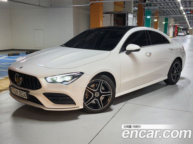 Mercedes-Benz CLA-Class CLA250 4MATIC