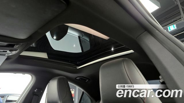Mercedes-Benz CLA-Class CLA220 AMG Line