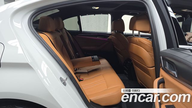 BMW 5-Series 520i M Sport