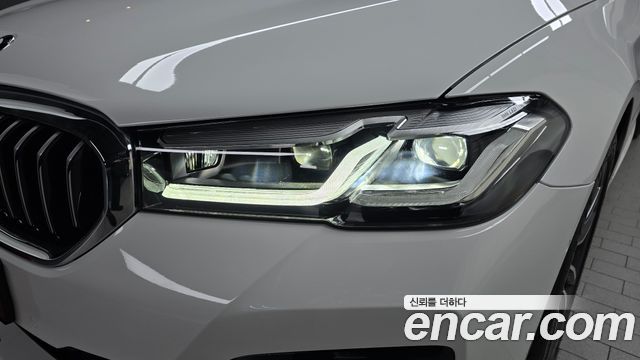 BMW 5-Series 520i M Sport