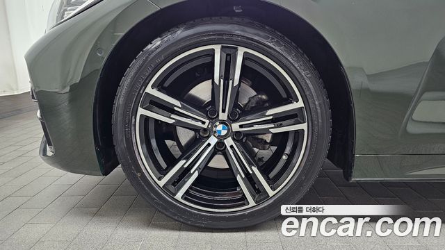 BMW 4-Series 420i M Sport Coupe