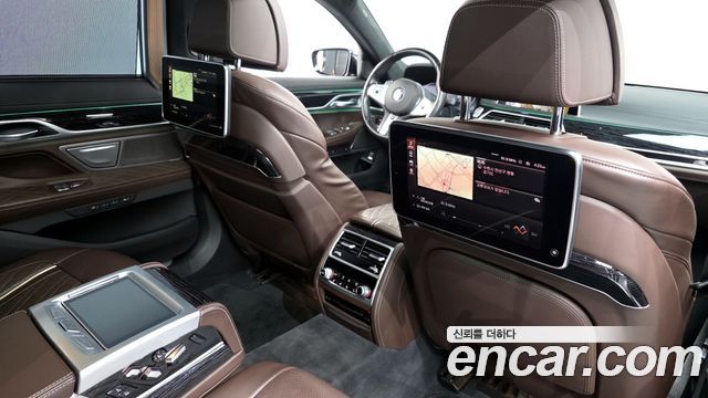 BMW 7-Series 740Li xDrive M Sport Package