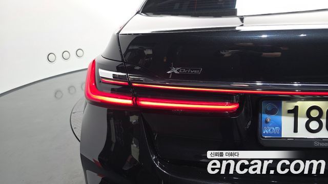 BMW 7-Series 740Li xDrive M Sport Package