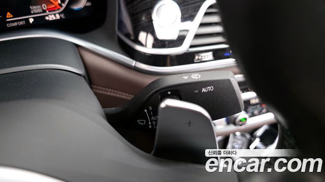BMW 7-Series 740Li xDrive M Sport Package