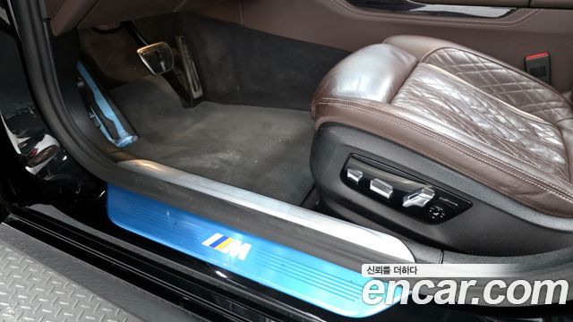 BMW 7-Series 740Li xDrive M Sport Package