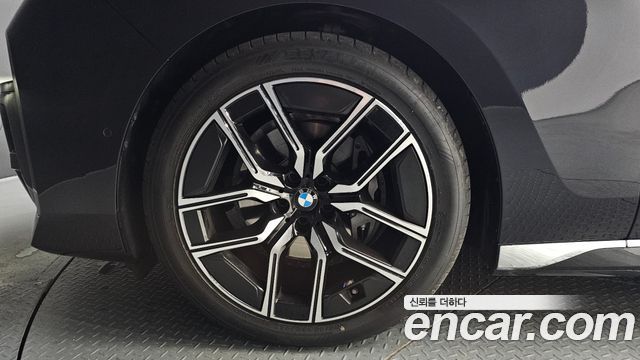 BMW 7-Series 740d xDrive M Sport