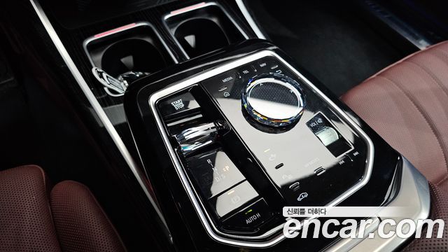 BMW 7-Series 740d xDrive M Sport