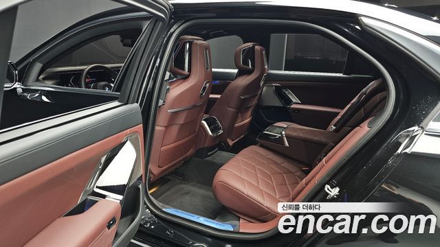 BMW 7-Series 740d xDrive M Sport