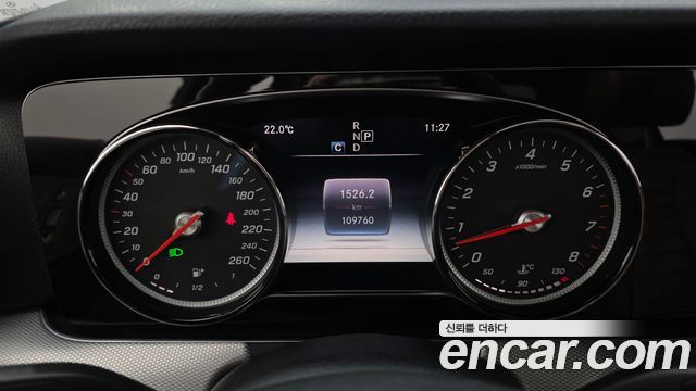 Mercedes-Benz E-Class E200 Avantgarde