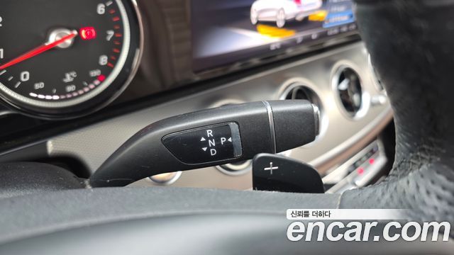 Mercedes-Benz E-Class E200 Avantgarde