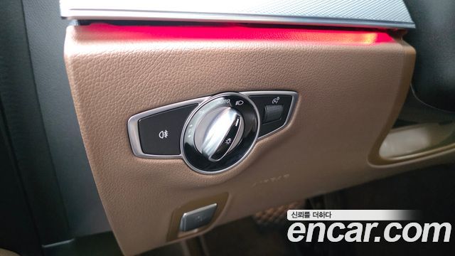 Mercedes-Benz E-Class E200 Avantgarde