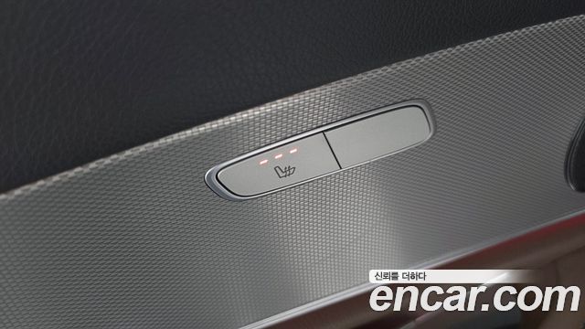 Mercedes-Benz E-Class E200 Avantgarde