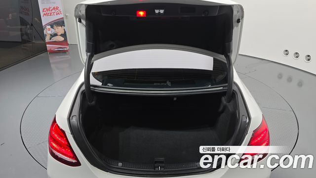 Mercedes-Benz E-Class E200 Avantgarde
