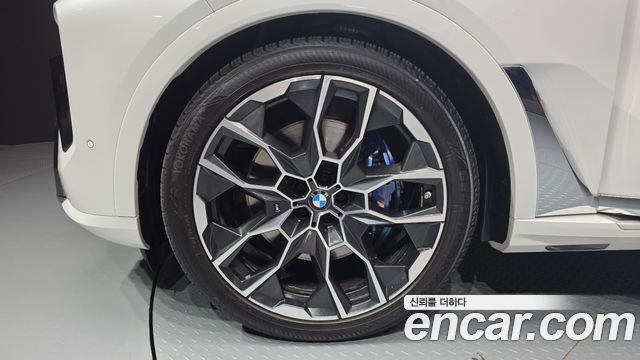 BMW X7 xDrive 40i M Sport 6STR