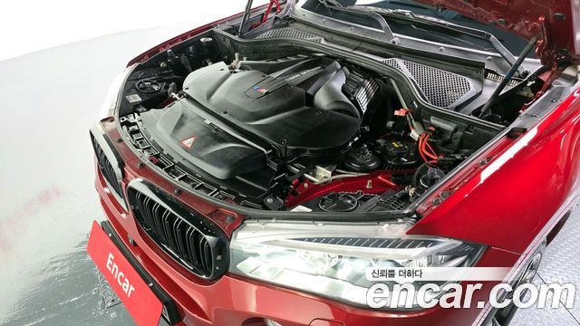 BMW X6M 4.4