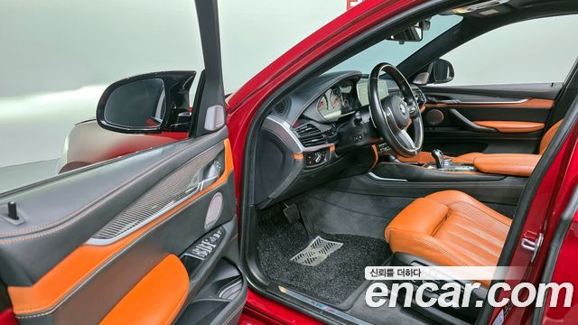 BMW X6M 4.4