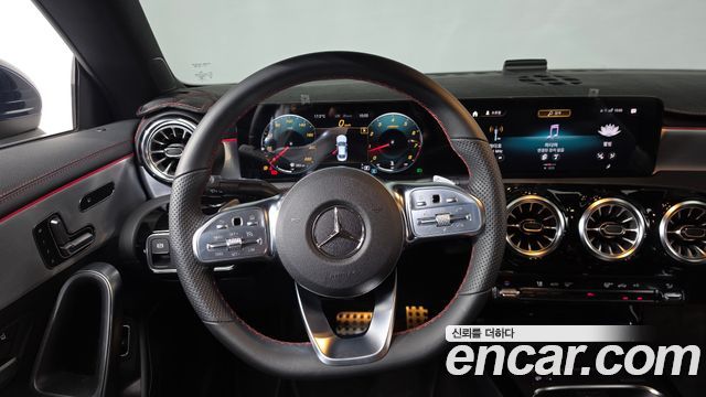 Mercedes-Benz CLA-Class CLA250 4MATIC
