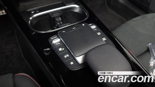 Mercedes-Benz CLA-Class CLA250 4MATIC