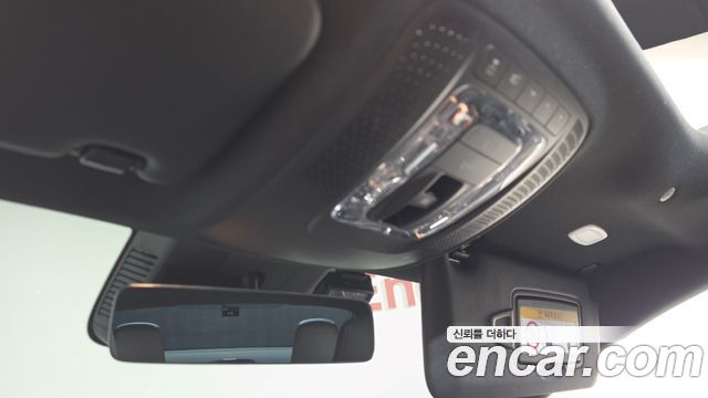 Mercedes-Benz CLA-Class CLA250 4MATIC