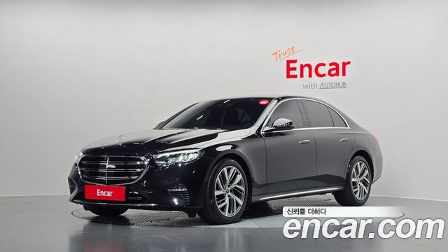 Mercedes-Benz E-Class E220d 4MATIC Exclusive
