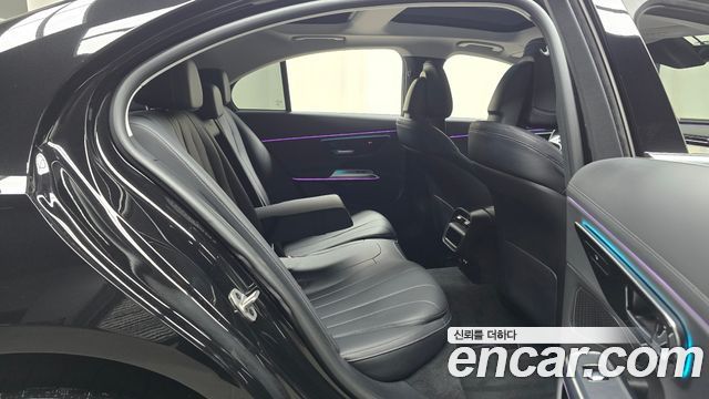 Mercedes-Benz E-Class E220d 4MATIC Exclusive