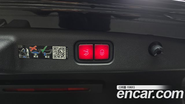 Mercedes-Benz E-Class E220d 4MATIC Exclusive