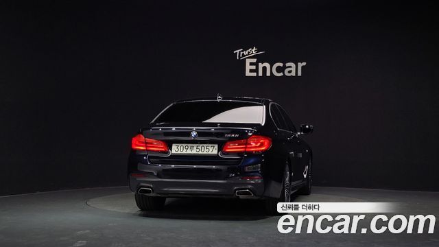 BMW 5-Series 530i M Sport Package Plus