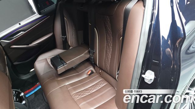 BMW 5-Series 530i M Sport Package Plus