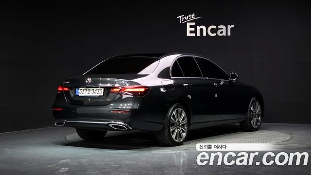 Mercedes-Benz E-Class E450 4MATIC Exclusive