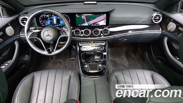 Mercedes-Benz E-Class E450 4MATIC Exclusive