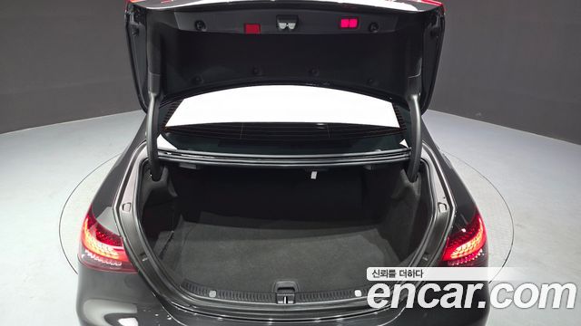 Mercedes-Benz E-Class E450 4MATIC Exclusive