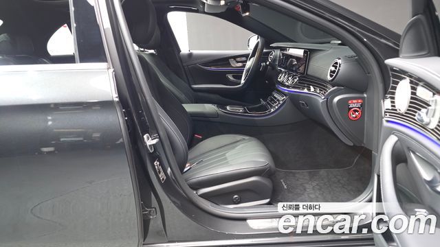 Mercedes-Benz E-Class E450 4MATIC Exclusive