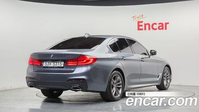 BMW 5-Series 520d M Sport package