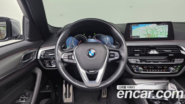 BMW 5-Series 520d M Sport package