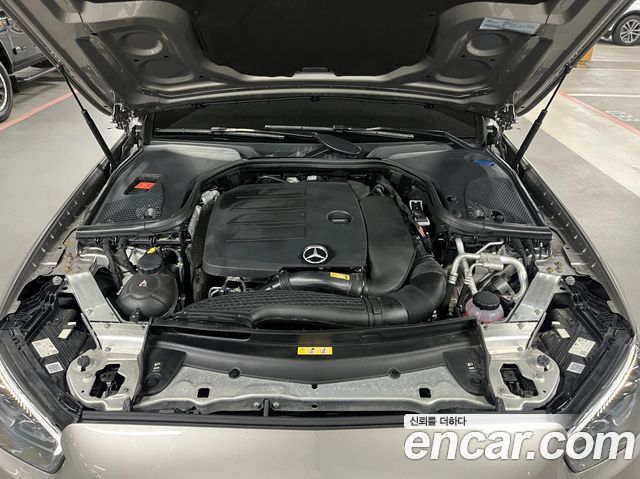 Mercedes-Benz E-Class E350 4MATIC AMG Line Edition