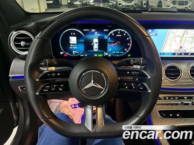 Mercedes-Benz E-Class E350 4MATIC AMG Line Edition