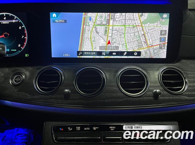 Mercedes-Benz E-Class E350 4MATIC AMG Line Edition