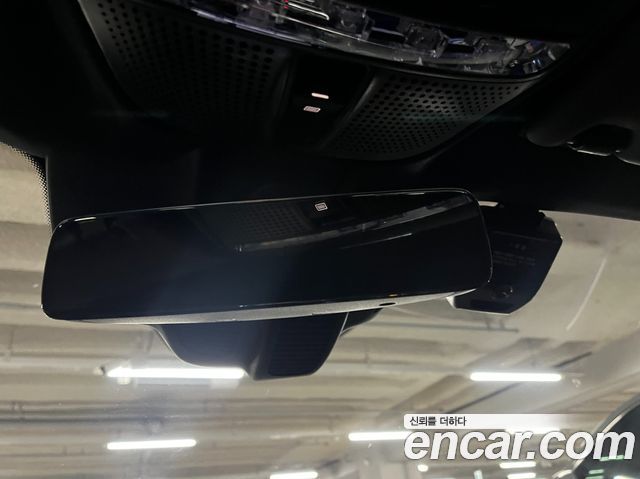 Mercedes-Benz E-Class E350 4MATIC AMG Line Edition