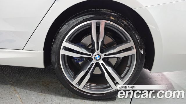 BMW Gran Turismo 630i xDrive M Sport