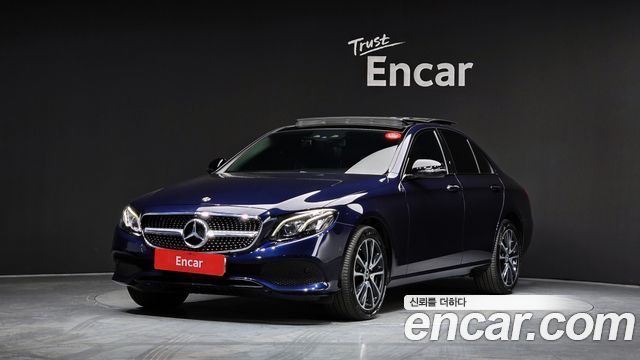 Mercedes-Benz E-Class E220d 4MATIC Avantgarde