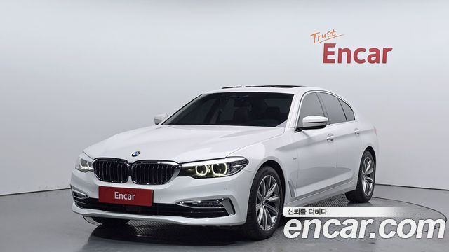 BMW 5-Series 520i Luxury
