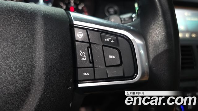 Land Rover Discovery Sport 2.0 TD4 SE