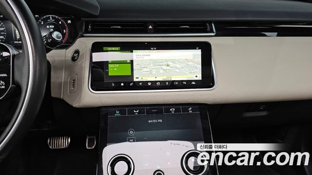 Land Rover Range Rover Velar 3.0 D300 R-Dynamic SE
