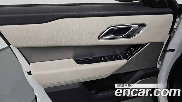 Land Rover Range Rover Velar 3.0 D300 R-Dynamic SE