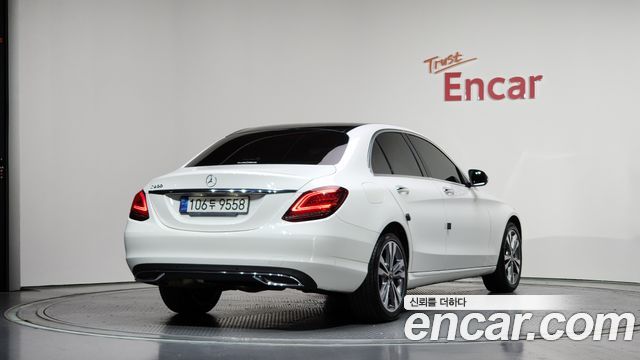 Mercedes-Benz C-Class C200 Avantgarde
